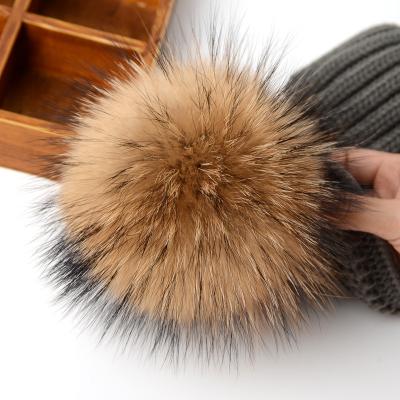 China Fashion Real Raccoon Fur Accessories Fur Key Chain Pom Pom Ball For Hat/Bags for sale