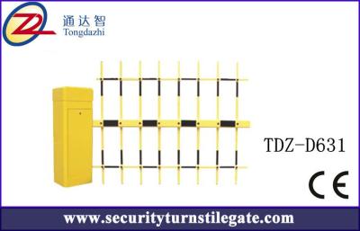 China 4.5mm automatisches Parkplatz-Boom Fahrzeug-Sperren-Tor mit Zaun drei zu verkaufen