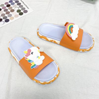 China Latest Summer Fashion Trend Slippers Home Slippers Leakage Shower Home PVC Indoor Non-slip Slippers Comfortable Bedroom Slippers for sale