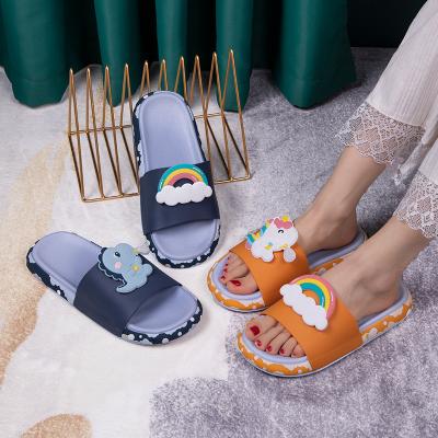 China Latest Summer Fashion Trend Slippers Home Slippers Leakage Shower Home PVC Indoor Non-slip Slippers Comfortable Bedroom Slippers for sale