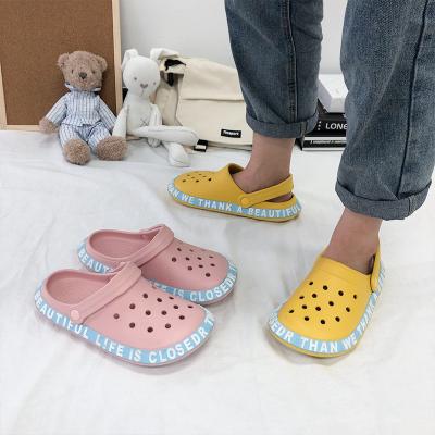 China Summer Massage Sandals Female Light Weight Slipper for Ladies Yeezy Unisex Slides EVA Thick Bottom Women Outdoor for sale