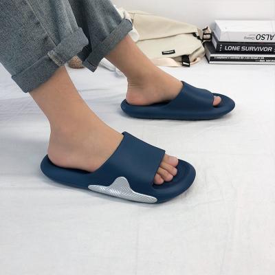 China Fashion Trend Breathable Summer Slippers Flat Slippers Men Shoes Washable EVA Indoor Slippers for sale