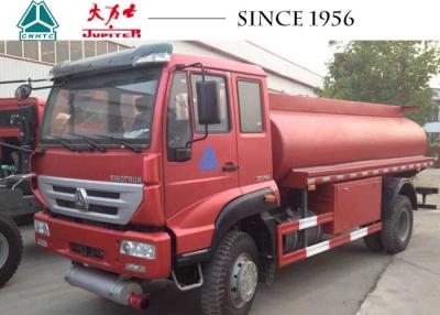 China HOWO 10000 Liter Flüssigkeitstankwagen 6 Wheeler für Baustellentransport zu verkaufen