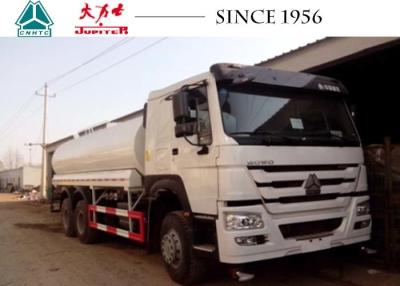 Κίνα HOWO Water Tanker Truck , Bulk Liquid Tanker Carriers with 336 Hp Euro II Engine προς πώληση