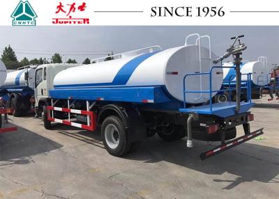 China Camión rociador de agua 4x2 con volante a la izquierda 12000L en venta