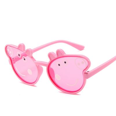 China Fashion Sunglasses 2021 Custom Design Cartoon Shape Kids Sunglasses Pig Anime Cute Frame Cute Sunglasses for sale