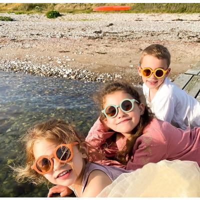 China Small Round Frame Retro Children's Sunglasses Fashion Child Shades Anti-blue Lenses Cute Kids Sunglasses Children Sunglasses for sale