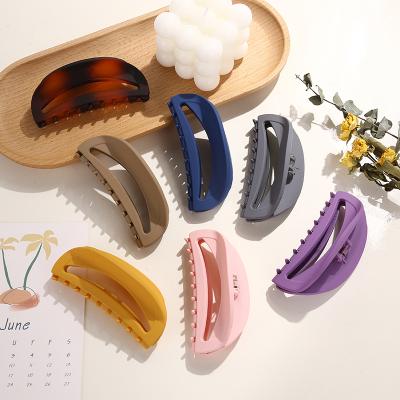 China 2021 new style simple high quality European and American hair accessories plastic hair claw clip for women for sale