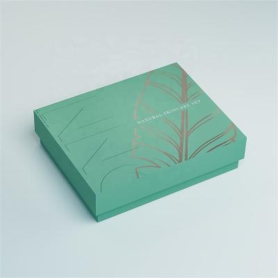 China Recycled Materials Cardboard Gift Box Sky And Earth Cover Paper Box Csmetic Packaging Box for sale