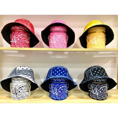 China Everyday life ; Buying 2021 New Designer Bucket Hats Purses Sets Ladies Handbags Women's Hats Purses and Purses Set for sale