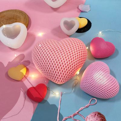 China New Valentine's Day Love Cake Mold 3D Chocolate Heart Shape Silicone Present Large Size Weaving Breakable Mold B1-6 Disposable for sale