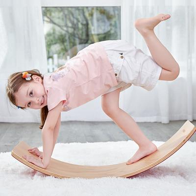 China Children's Entertainment Wooden Balancing Board Wooden Balancing Board Curvy Toy Wooden Board Balance for sale