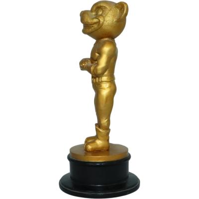 China Custom America Gold Metal Color Resin Figurine With A Low 8