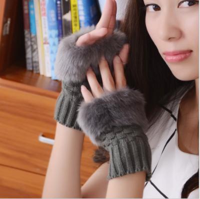 China Winter Warm Wool Felt Knitted Half Finger Gloves Factory Wholesale for sale