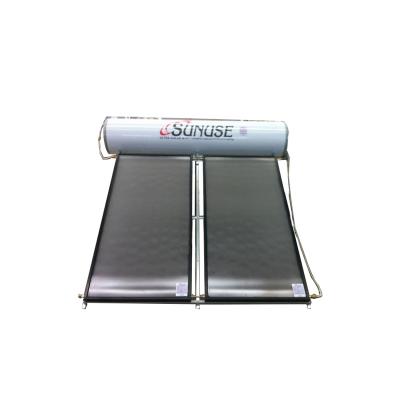 China Outdoor Solar Panel Compact Pressurized Solar Water Heater for sale