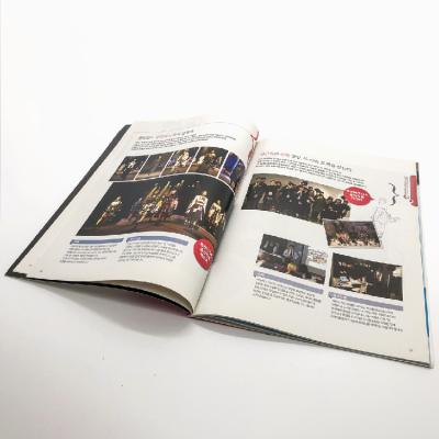 China paper & Cardboard Factory OEM Service Magazine / Book Magazine For Book Reading Custom Printing for sale