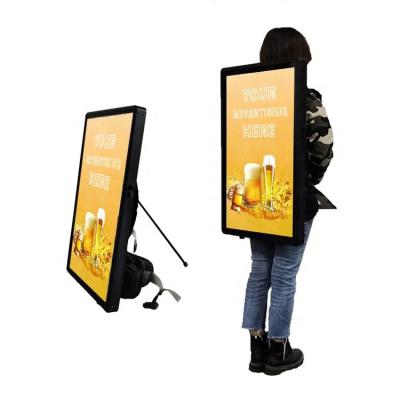 China Newly Support 32 inch TV Backpack Billboard Advertising LCD Screen Android USB Walking Player for sale