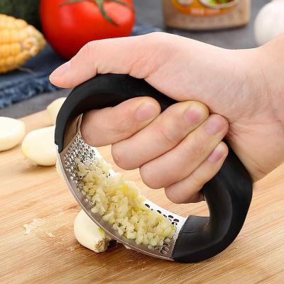 China Stainless Steel Garlic Mash Press Ginger Mash Press Ginger Juice Household Garlic Crusher Manual Viable Manual Garlic Crusher Kitchen Too for sale