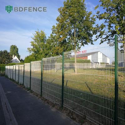 China Heavy Duty Strong Welded Fence Panel Home Outdoor Decorative Privacy V Mesh Fence Panel For Garden Fence for sale