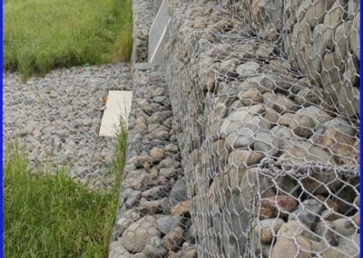 Chine 2m x 1m x 1m avec l'ouverture de 80X 100mm classent le fil tissé hexagonal Mesh Gabion Box à vendre