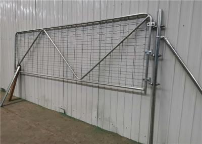 China kohlenstoffarme Stahl-2.5m Schweißung Mesh Field Fence Gate zu verkaufen