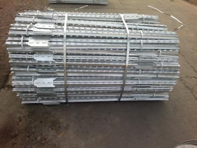 China 1.33lb/ft galvanisierter verzierter T Stahlposten des Feld- zu verkaufen