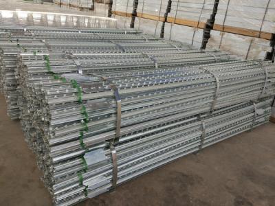 China Cargos enchidos 10ft americanos de T galvanizados para a exploração agrícola à venda