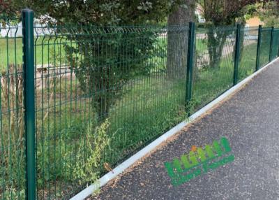 China Pulverice la capa el 1.23m V Mesh Security Fencing Triangle Bending en venta