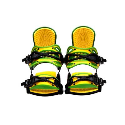 China Best Outdoor Used Selling Professional Nylon Ski Shoes Made Of China Plastic Hiking Skiing Snowboard Bindings for sale