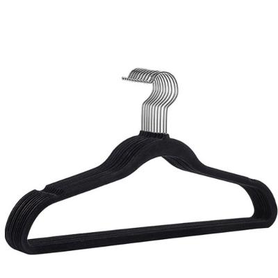 China Bestselling Non Slip Velvet Flock Black Hanger Manufacturer Eco - Friendly Wholesale Hanger for sale