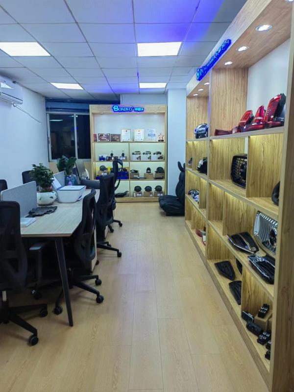 Verified China supplier - Haowo (Guangzhou) Auto Parts Trading Co., Ltd.