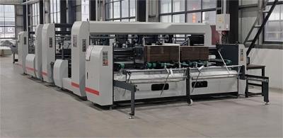 China JH-3200F-P Doppelspleiß-automatische Kistenklebmaschine Geschwindigkeit 0 - 120M/min zu verkaufen