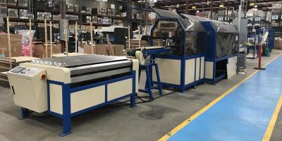 Chine Protègeur de bord symétrique et asymétrique en L Taille 30-110 mm Machine de protection de bord en papier à vitesse maximale de 70 m/min. à vendre