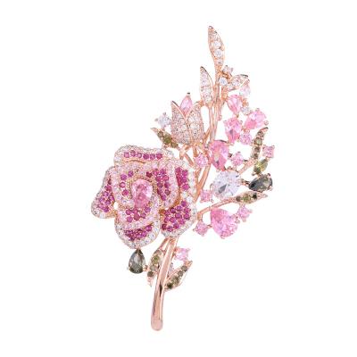 China Women Rose Gold Plated Flower Brooches Women Wedding Brooches Flower Zircon Brooch Rose Luxury Women Rose Flower Brooches for sale