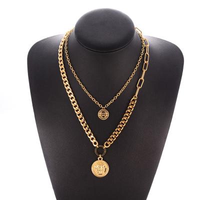 China Stainless Steel Necklaces Retro Gold Layered Necklace 14K Geometric Round Layered Pendant Necklace 14K Gold Chain 14K for sale