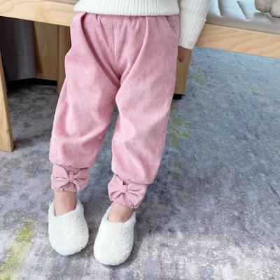 China 2021 Girls Breathable Winter Butterfly End Foot Pants Plus Fleece Wear Pants Outer Trousers for sale