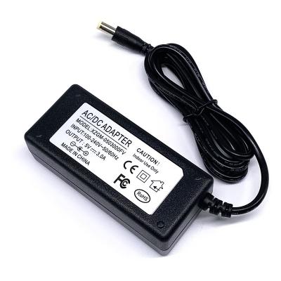 China UniversalÂ   Desktop Adapter 5V1A1.2A2A2.5A3A10W15W Power Supply for sale