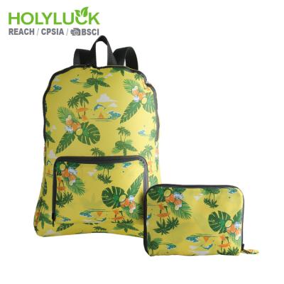 China Waterproof Polyester Women Sports Outdoor Foldable Hiking Backpacks for sale