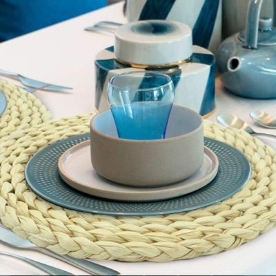 China Traditional Place Mat Table Decoration Seeglass Straw Hyacinth Placemat Big Full Table Water Circular Mat for sale