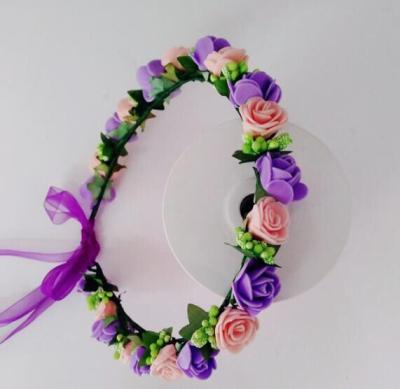 China 2020 New Design Fashion Girl's Head Wreath Flower Romantic High Quality Artificial Elegant Rose Head Wreath for sale