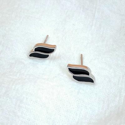 China Romantic Fashion 925 Sterling Silver Small Asymmetrical Black Initial Letter Waves Shape Ear Studs Zircon Earrings Jewelry for Women for sale