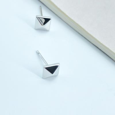 China Cute Minimalist Ear Silver Gold Color Square Shape 925 Sterling Silver Stud Earrings For Girls And Women for sale