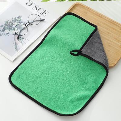 China Thick Coral Fleece Microfiber Auto Cloths Easy Cleaning With Custom Service for sale