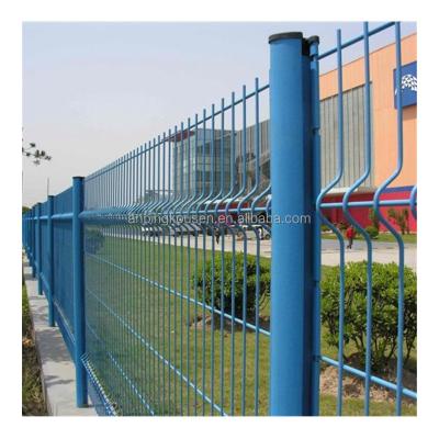 China Fast Supply Speed Insulated Garden Fencing Metal Frame PVC Coated 3D Curved Wire Mesh for sale