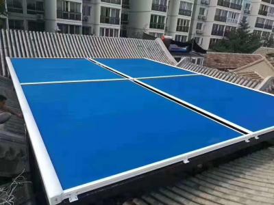 China Gran faro Motorizado Toldo retráctil Toldo de techo de conservatorio de aluminio en venta