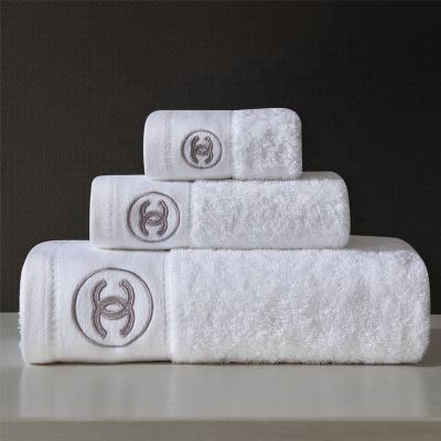 China Compressed Custom Towel Set Luxury Hotel 100% Egyptian Cotton Organic White Bath Towel for sale