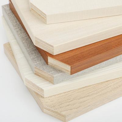 China Modern custom wood grain E0e1 grade panel laminate plywood paintless melamine faced boards for indoor. for sale