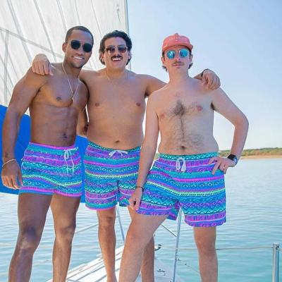 China Summer High Quality Plus Size Beach Stripe Men Beach Short Shorts Set Low Moq Color Changing Board Shorts for sale