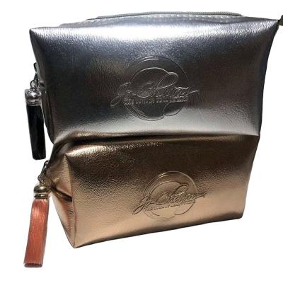 China Low MOQ Gold Plain Cosmetic Bag Wholesale Hot Small Running Silver Waterproof Makeup Brush For Promotion Women for sale