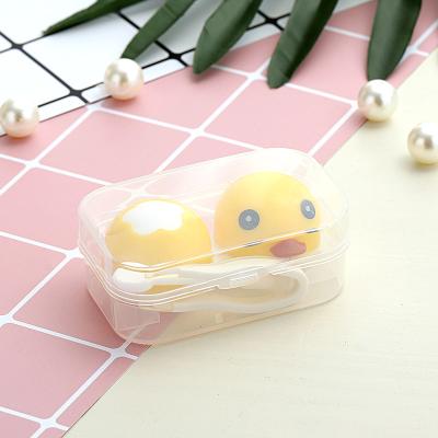 중국 Customizable Lovely Small Plastic Cute Sensitive Yellow Duck Duplex Contact Lens Case Companion Portable Easy Carrying Set Box 판매용